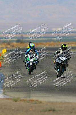 media/Aug-13-2023-CRA (Sun) [[1cfc37a6fb]]/Race 4 400 Superbike/Race/